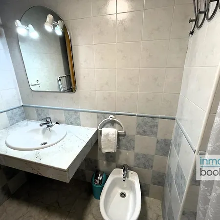 Sol Apartment, Climatizado, Parking Y Piscina * كامبريلس